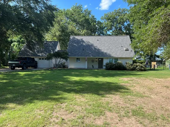 417 Stuart Island Rd, Lake Village, AR 71653