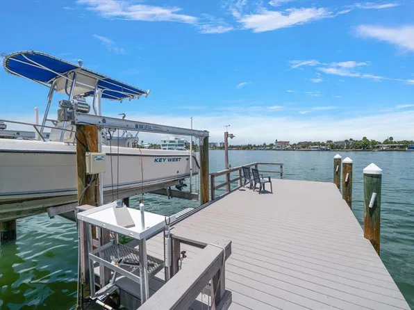 8405 BAYSHORE DRIVE, TREASURE ISLAND, FL 33706