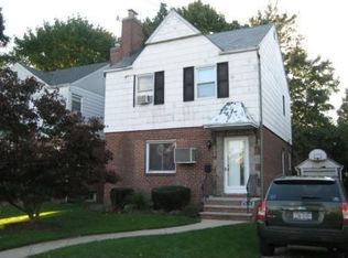 76-06 174th St, Flushing, NY 11366