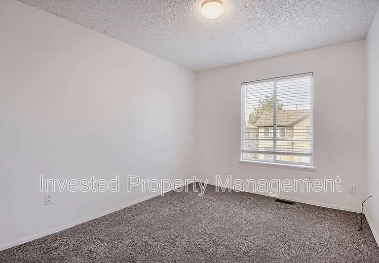 19107 E Bellewood Dr — Photo 7