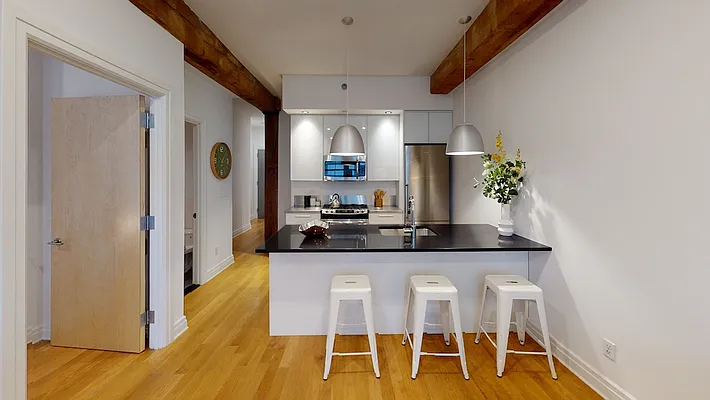 Rented by Two Trees | media 16