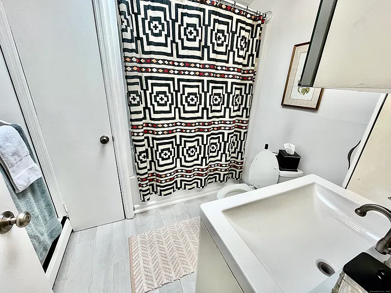 604 Orange St #3 — Photo 16