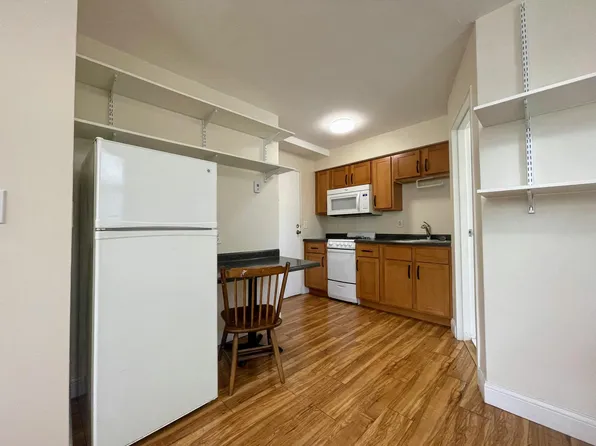 401 8th St SE #2, Minneapolis, MN 55414