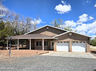 623 E Maricopa Dr, Springerville, AZ 85938