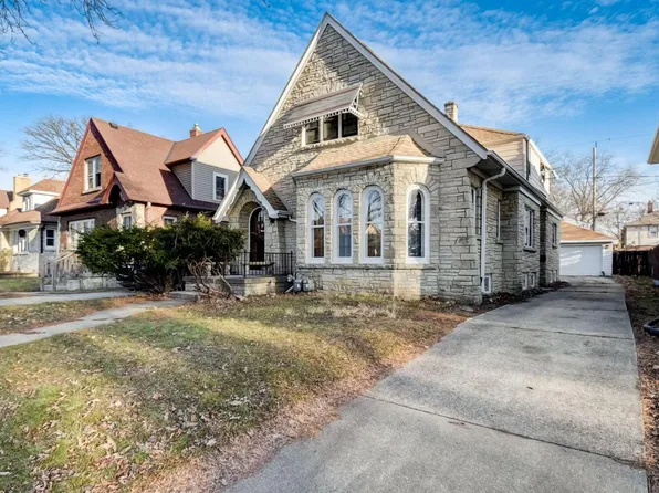 4528 West Leon TERRACE, Milwaukee, WI 53216