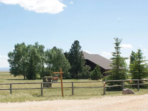 3449 Wyatt Ct, Laramie, WY 82070