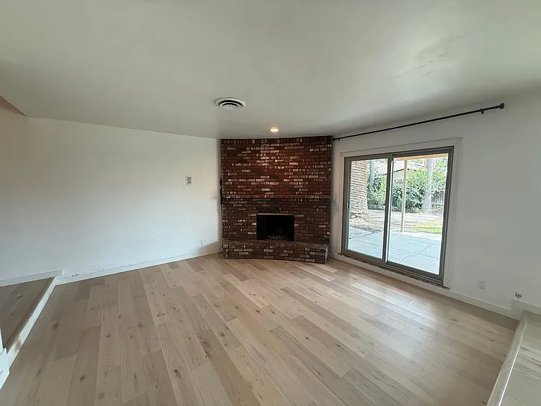7809 Westdumfries Ct — Photo 4