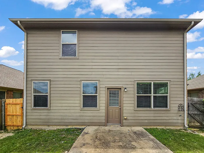 12320 Walden Wood Dr — Photo 17