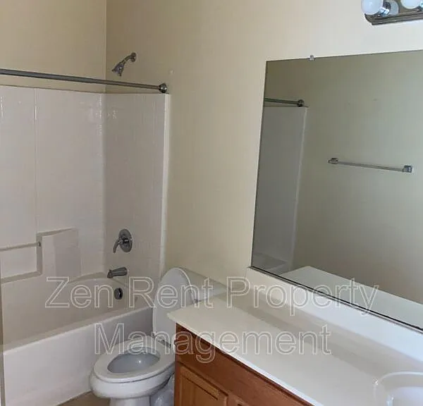 4569 E Sundance Ave — Photo 12
