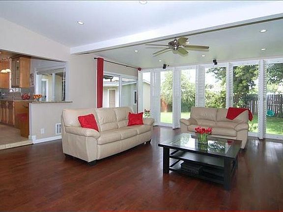 3rd image of 2039 Empress Ave