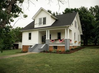 415 Lee Grant Ave, Appomattox, VA 24522