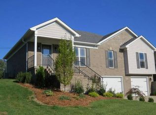 7602 Pavilion Park Rd, Louisville, KY 40214