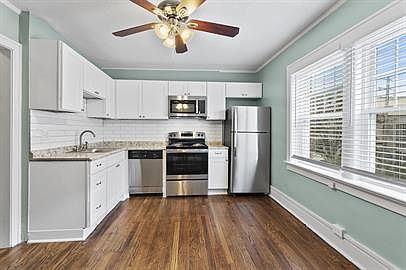 3rd image of 4545 Main St #18