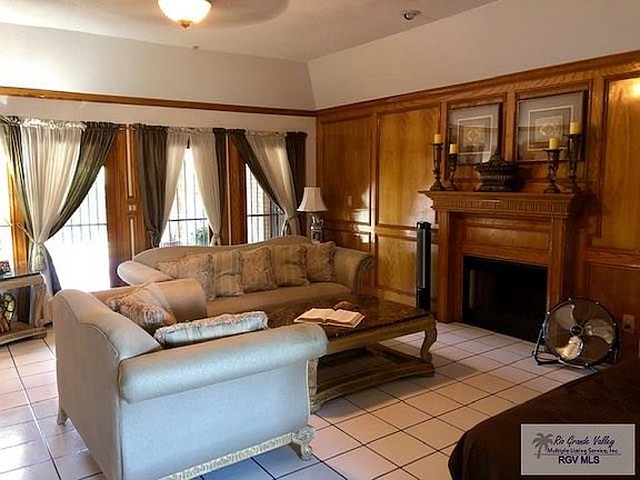 3rd image of 1632 Zamora Dr