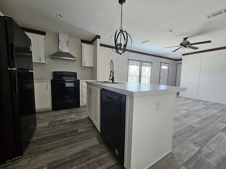 Eagle Estates — Photo 35