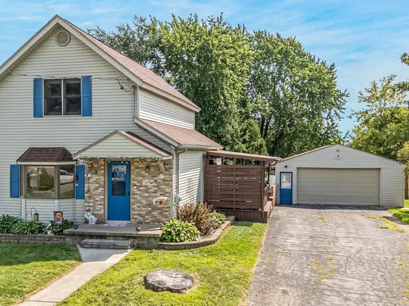 810 Oviatt St, Kaukauna, WI 54130