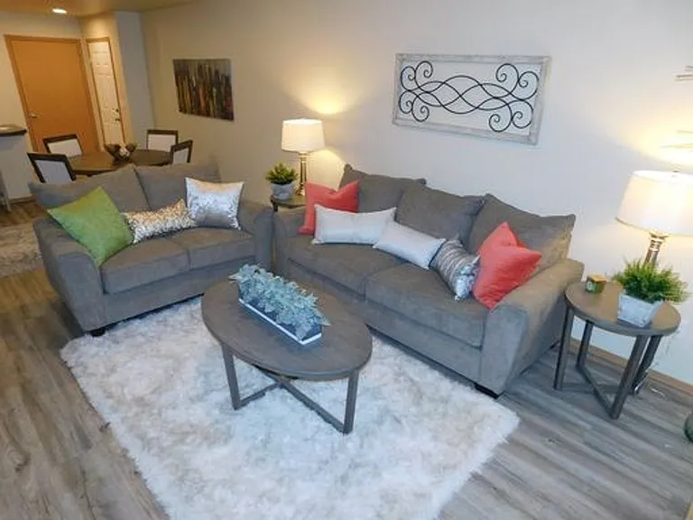 5915 Lake Grove St SW — Photo 13