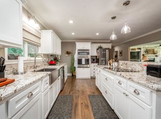 334 E Main St, Parsons, TN 38363