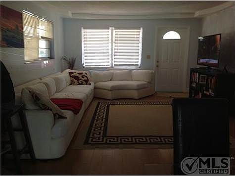 4th image of 118 Arthur Ct