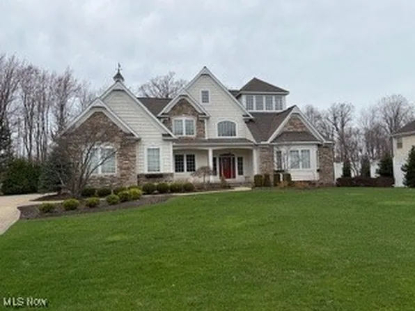 8120 Humphrey Hill Dr, Concord Township, OH 44077