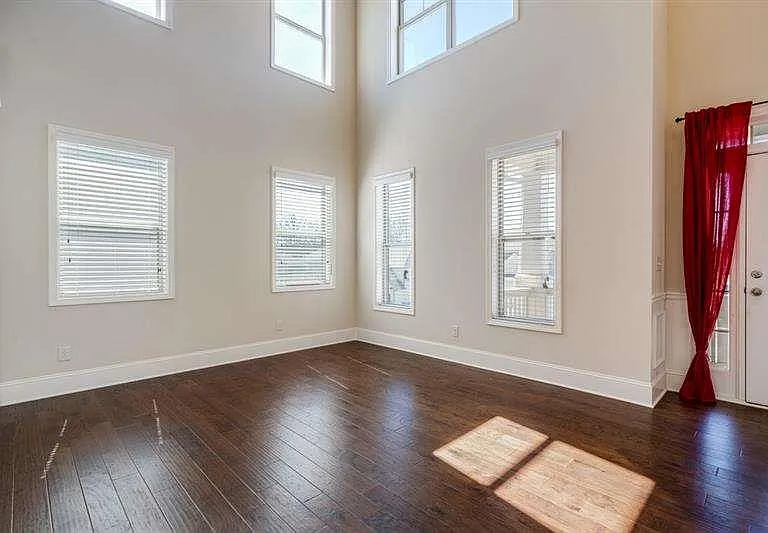 4215 Miramount Overlook — Photo 3
