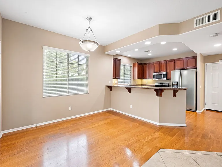 1527 Circle Ranch Way #66 — Photo 9