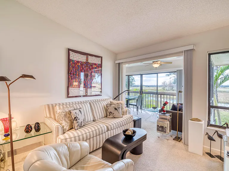 1111 Duncan Cir #203 — Photo 9