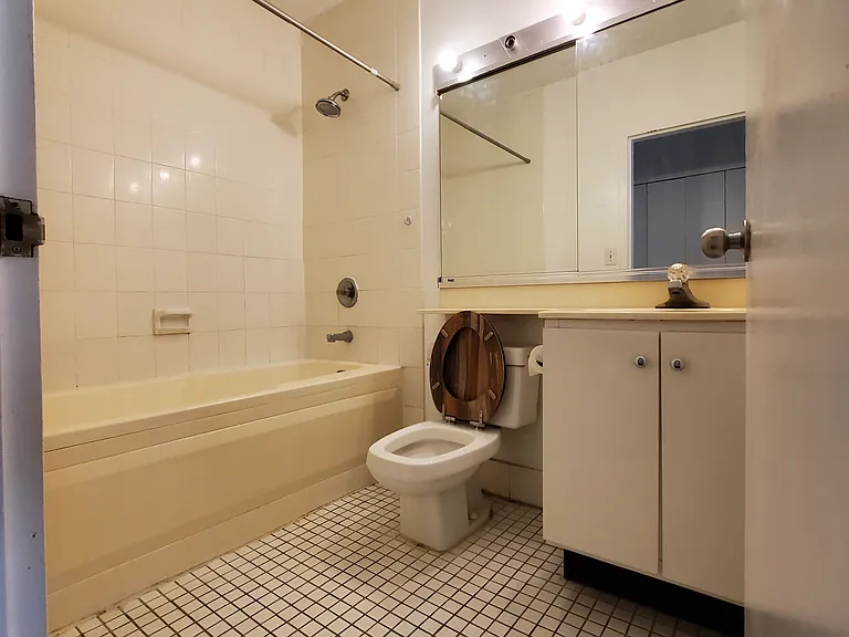 45 River Dr S — Photo 17