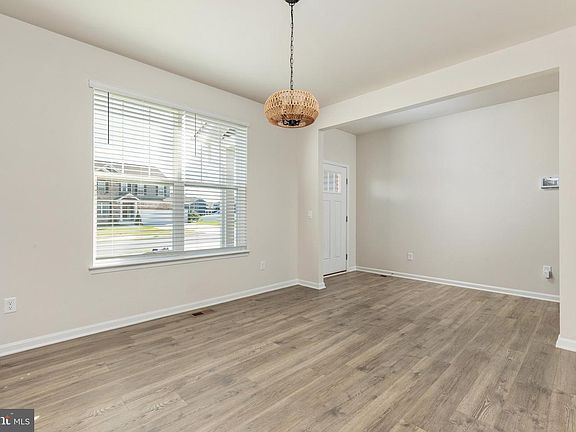 5th image of 416 Norris St