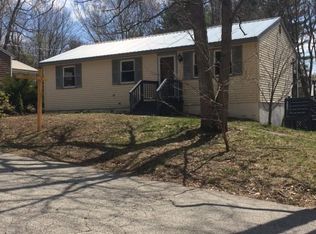 4 Lawrence St, Sanford, ME 04073