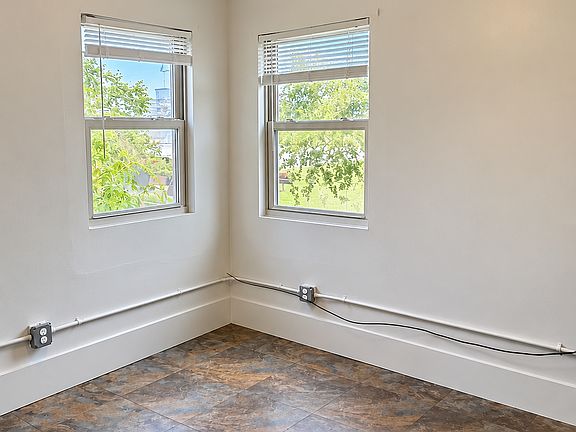 4th image of 2129 16th St #3