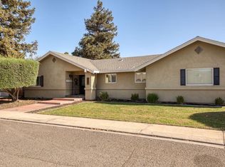560 Cheri Ct, Ripon, CA 95366