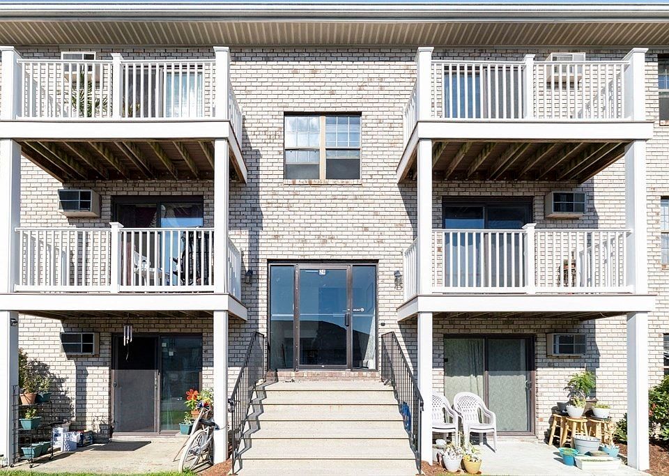 1st image of 24 Kenmar Dr Unit 239