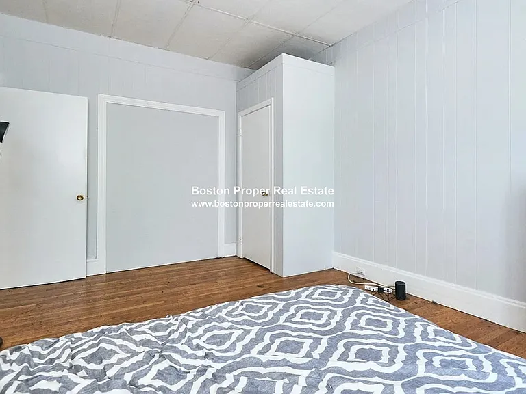 125 Saint Botolph St #1 — Photo 8