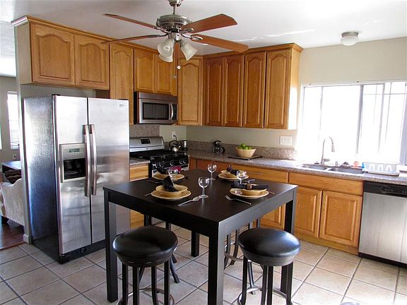 4th image of 8851 Gold Coast Dr