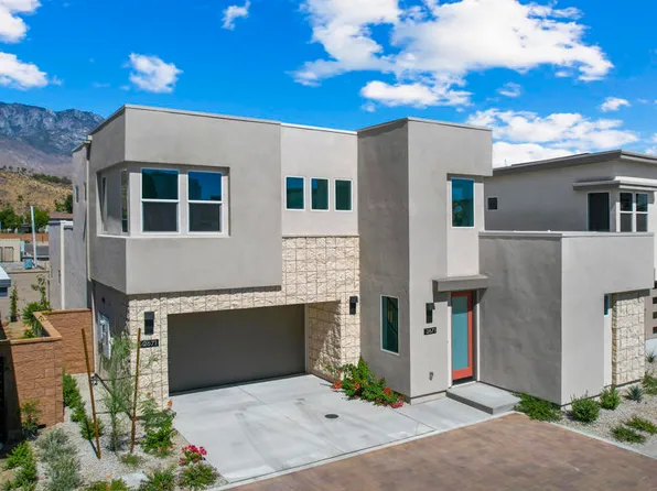 2674 Lavender Ln, Palm Springs, CA 92264