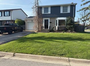 1 Massey Dr, Saint Thomas, ON N5R5M6