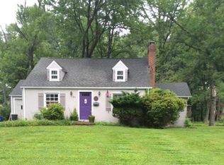 71 Old Farm Rd, Berkeley Heights, NJ 07922