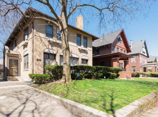 6936 S Euclid Ave, Chicago, IL 60649