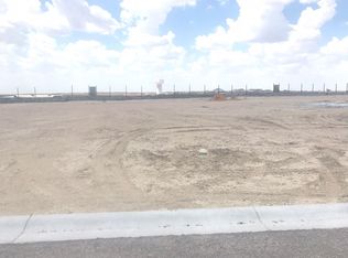20 Acantilado Dr, Laredo, TX 78045