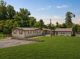 308 Dale Hollow Manor Rd, Albany, KY 42602