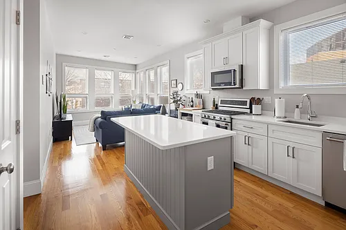 5 McBride St #301 Photo 1