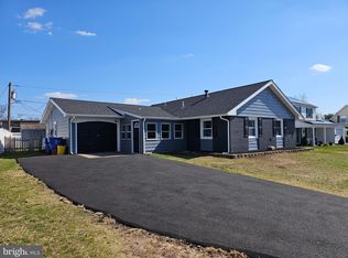 44 Spiralwood Ln, Willingboro, NJ 08046