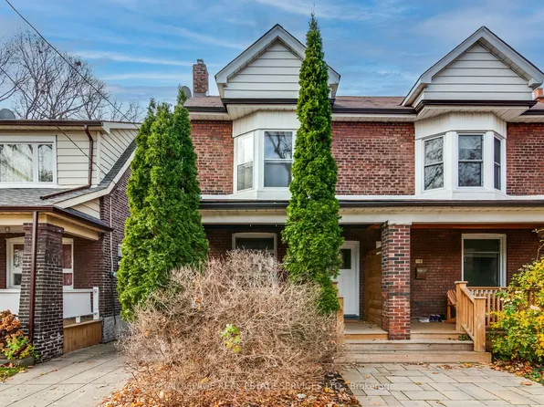 116 Gillard Ave #L, Toronto, ON M4J 4N6