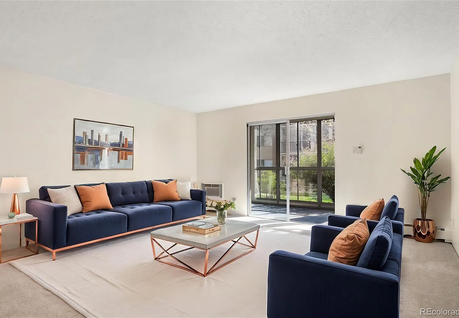 2 bed, 1.0 bath, 930 sqft, $1,550 — Photo 3