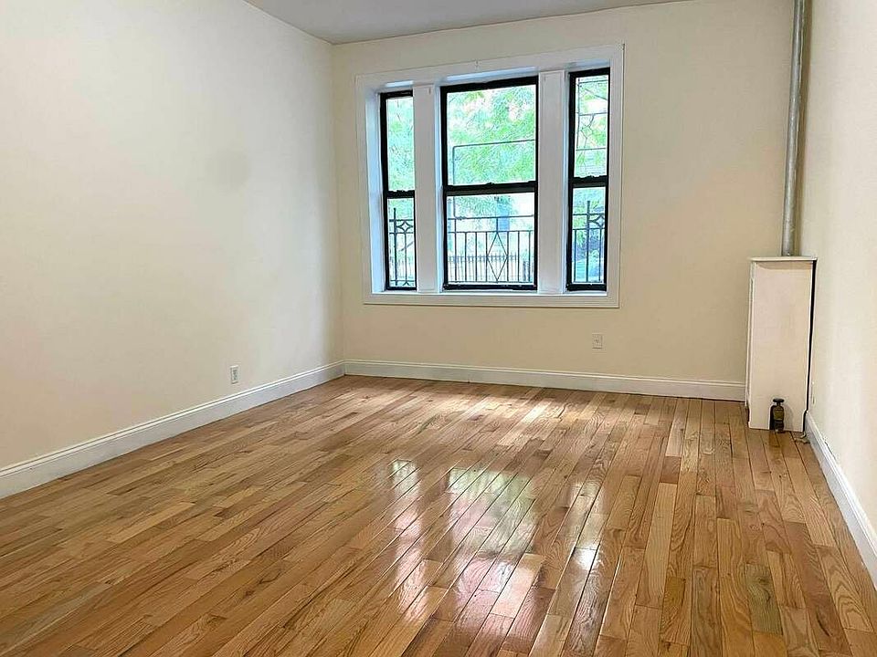 1st image of 930 Saint Nicholas Ave APT 1B