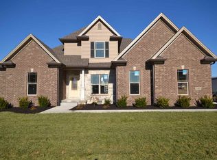 382 Old Post Dr, Alvaton, KY 42122