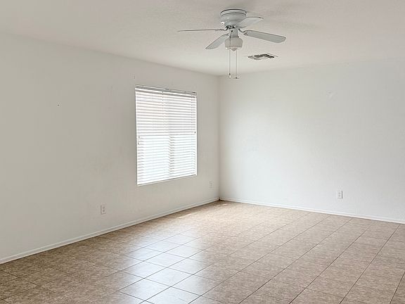 3rd image of 9417 E Rockhouse Peak Pl