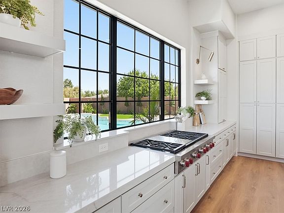 2nd image of 59 Desert Highlands Dr