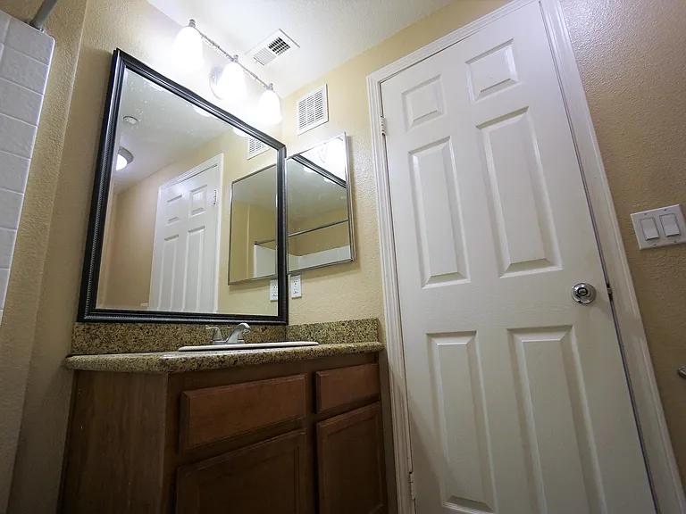 3825 Elijah Ct #324 — Photo 10